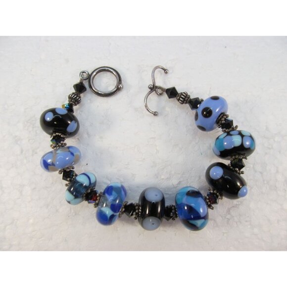 Blue and Black Lampwork Art Glass Beaded Bracelet with Toggle Clasp - Picture 8 of 13